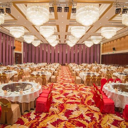 Longyatt Hotel Foshan Exterior foto