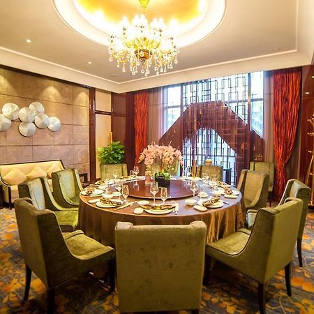 Longyatt Hotel Foshan Exterior foto